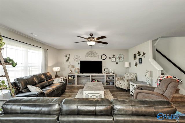 266 Maggie Mance Lane, Harvest, AL 35749