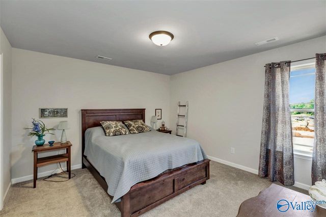 266 Maggie Mance Lane, Harvest, AL 35749