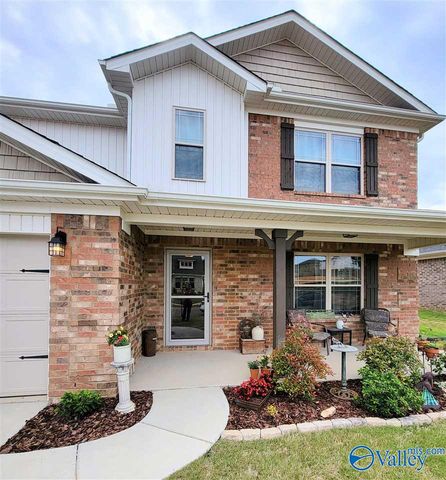 266 Maggie Mance Lane, Harvest, AL 35749