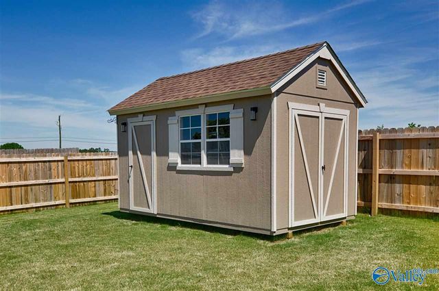 266 Maggie Mance Lane, Harvest, AL 35749