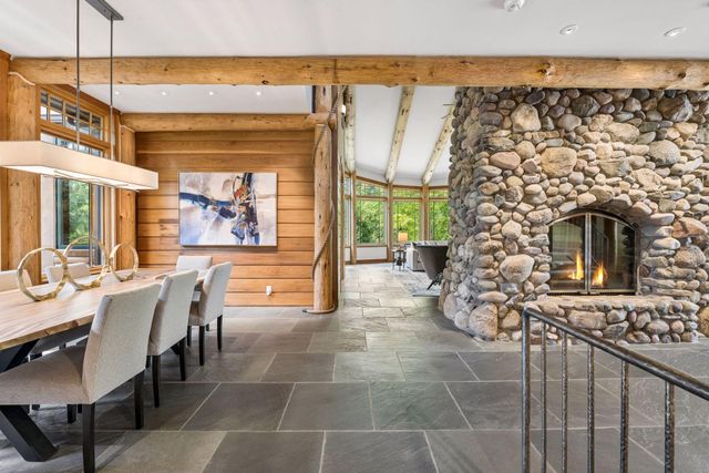 2439 Emerald Trail, Minnetonka, MN 55305