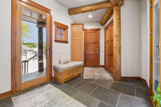 2439 Emerald Trail, Minnetonka, MN 55305