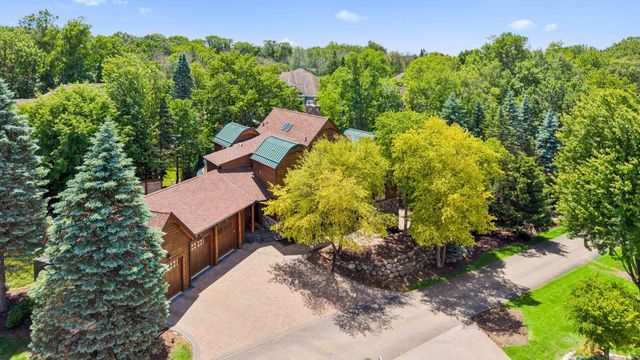 2439 Emerald Trail, Minnetonka, MN 55305