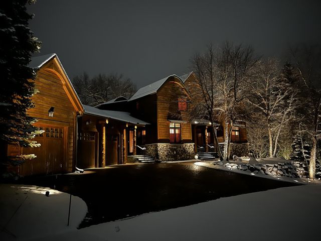 2439 Emerald Trail, Minnetonka, MN 55305
