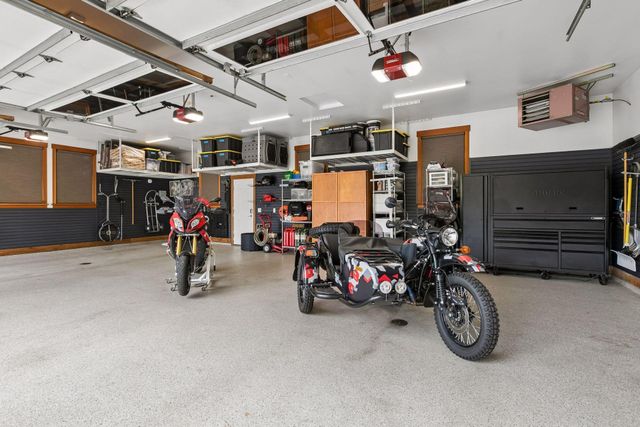 2439 Emerald Trail, Minnetonka, MN 55305