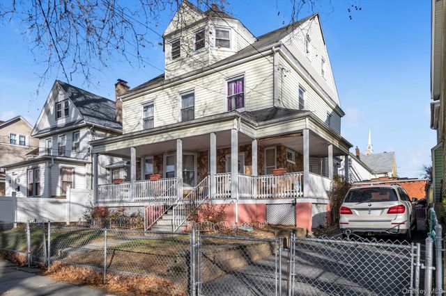 149 S 10th Avenue, Mount Vernon, NY 10550