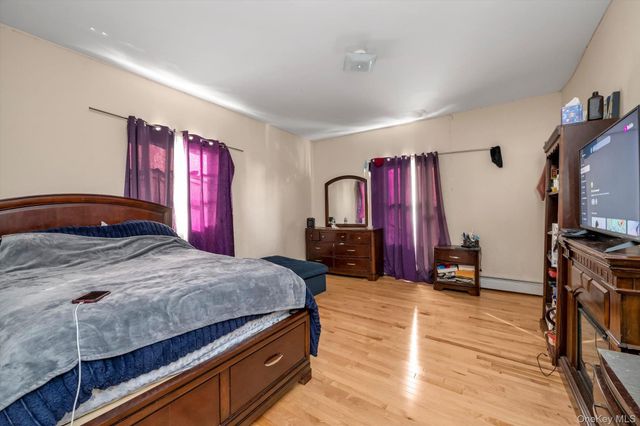 149 S 10th Avenue, Mount Vernon, NY 10550