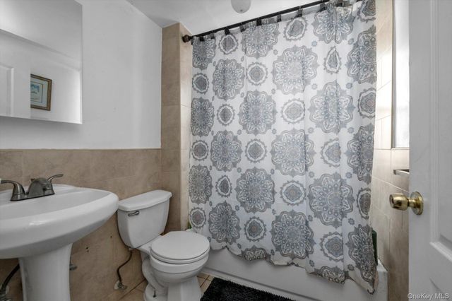 149 S 10th Avenue, Mount Vernon, NY 10550