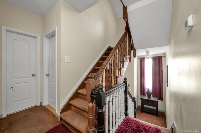 149 S 10th Avenue, Mount Vernon, NY 10550