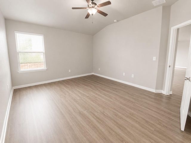 228 Avalanche Ave, Georgetown, TX 78626