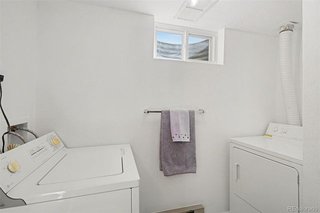 1354 S Zeno Street, Aurora, CO 80017