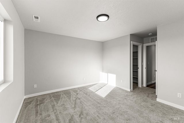 2550 W Tar Sands Dr, Kuna, ID 83634