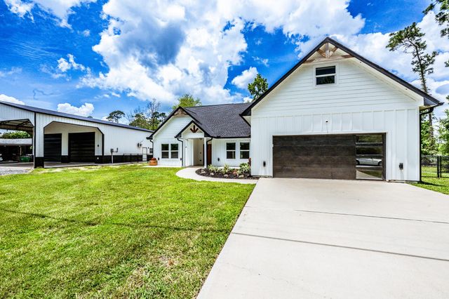 164 Braford, Onalaska, TX 77360