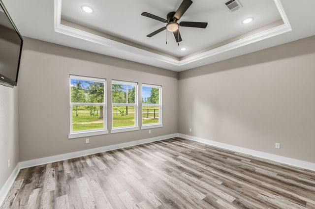 164 Braford, Onalaska, TX 77360