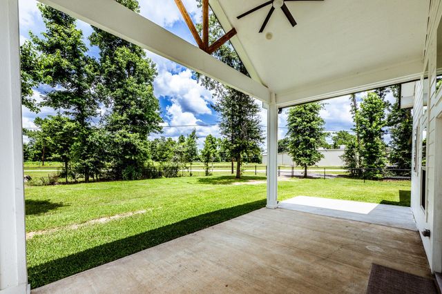 164 Braford, Onalaska, TX 77360