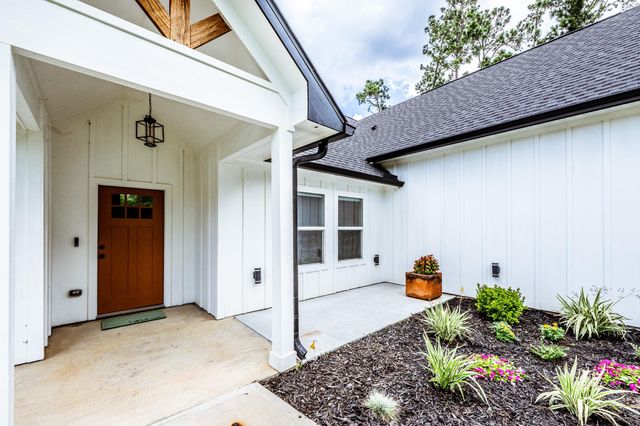 164 Braford, Onalaska, TX 77360