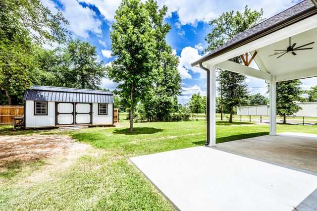164 Braford, Onalaska, TX 77360