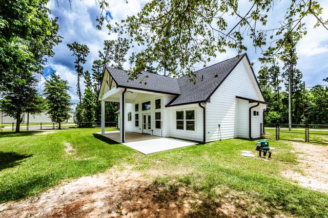 164 Braford, Onalaska, TX 77360