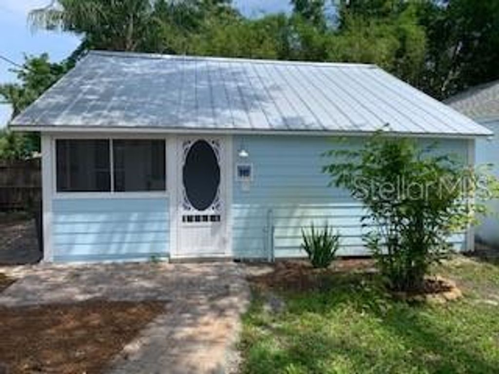 305 MARY AVENUE, New Smyrna Beach, FL 32168