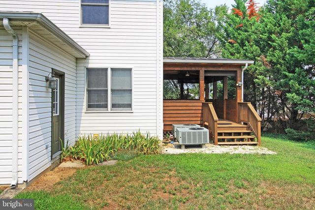 105 MESQUITE CT, Winchester, VA 22602