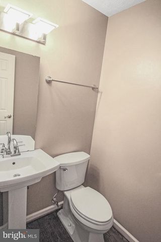 105 MESQUITE CT, Winchester, VA 22602