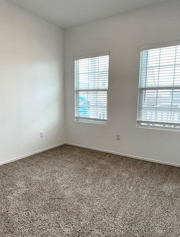 13707 Tordillo DR, Elgin, TX 78621
