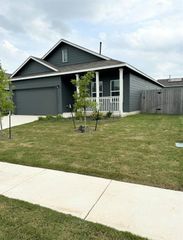 13707 Tordillo DR, Elgin, TX 78621