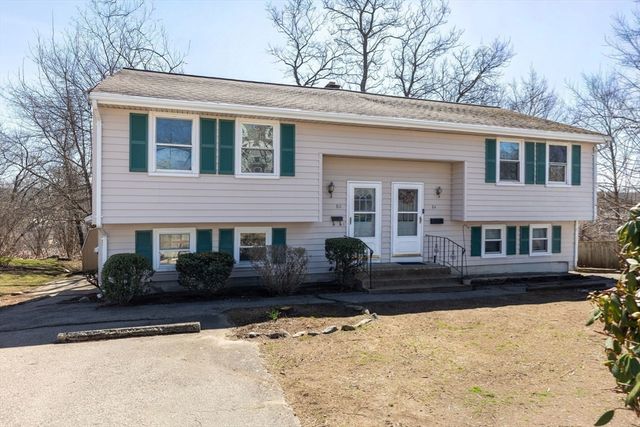 80 Highview St 80, Norwood, MA 02062