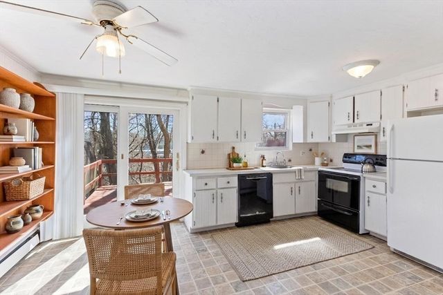 80 Highview St 80, Norwood, MA 02062