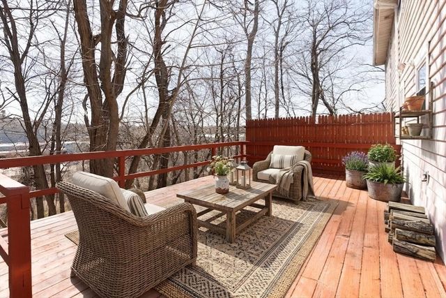 80 Highview St 80, Norwood, MA 02062