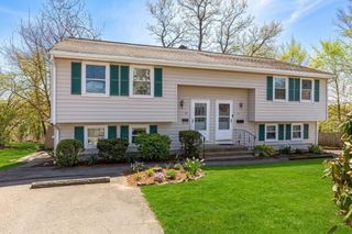 80 Highview St 80, Norwood, MA 02062