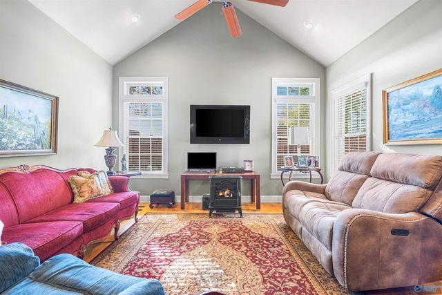 300 Wickerberry Way, Athens, AL 35611