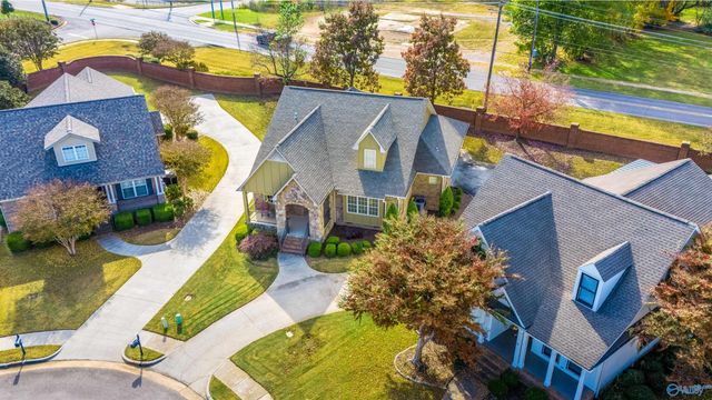 300 Wickerberry Way, Athens, AL 35611