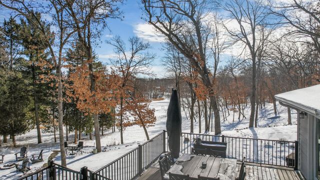 8475 Hidden Bay Trail N, Lake Elmo, MN 55042