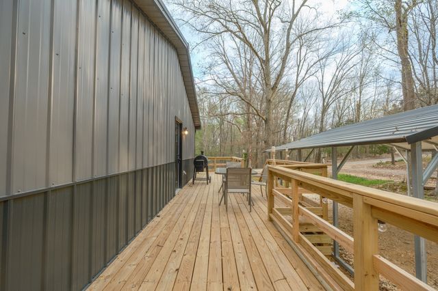 55 Sumerfield Dr, Springville, TN 38256