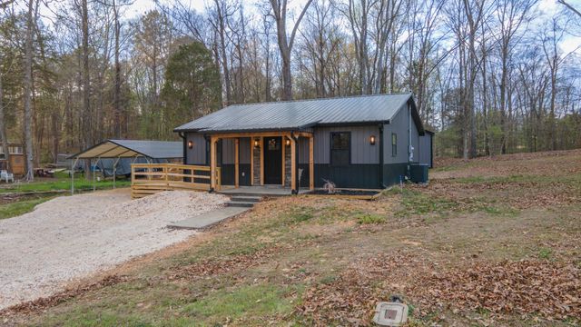 55 Sumerfield Dr, Springville, TN 38256