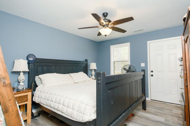 55 Sumerfield Dr, Springville, TN 38256