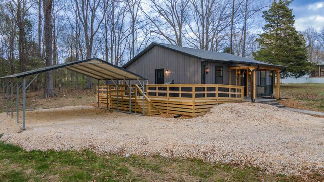 55 Sumerfield Dr, Springville, TN 38256