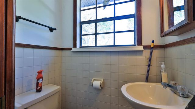 2021 UMBRELLA TREE DRIVE, Edgewater, FL 32141