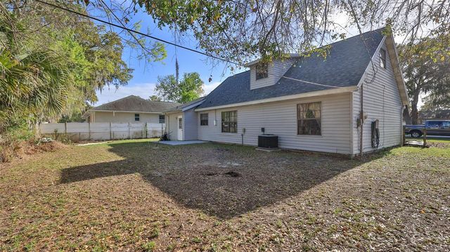 2021 UMBRELLA TREE DRIVE, Edgewater, FL 32141