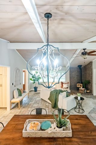 345 N Todd Street, Visalia, CA 93291