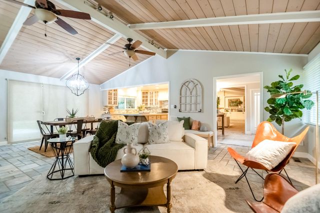 345 N Todd Street, Visalia, CA 93291