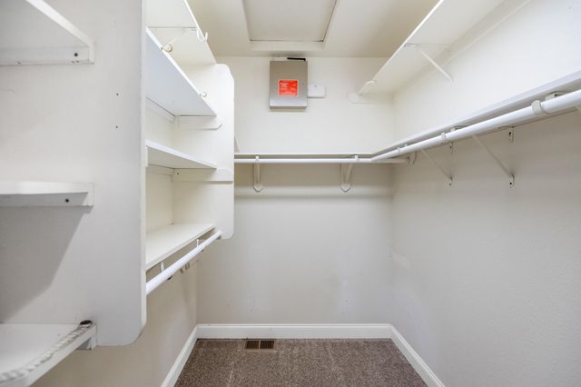 345 N Todd Street, Visalia, CA 93291