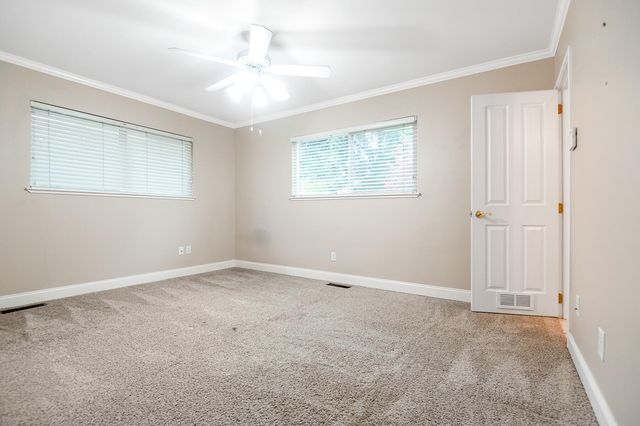 345 N Todd Street, Visalia, CA 93291