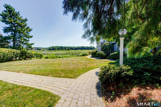 80 Seaview Terrace 3, Guilford, CT 06437