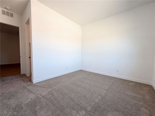 8220 Gusty Brook Street, Las Vegas, NV 89113