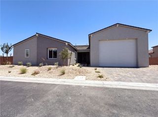 8220 Gusty Brook Street, Las Vegas, NV 89113