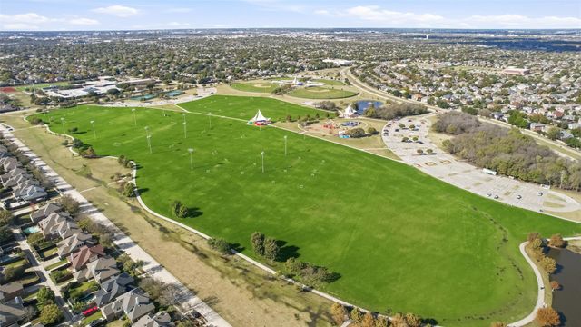 1718 Clarke Springs Drive, Allen, TX 75002