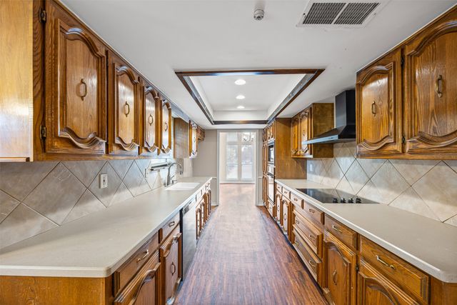 1340 Grand Teton Drive, Desoto, TX 75115