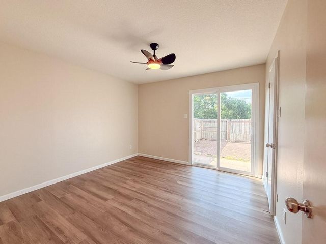 702 S Chappell Hill Street, Brenham, TX 77833